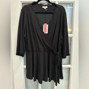 Andree by Unit Women's Metallic Black Wrap Front Stretch Top Plus Size 1X NWT